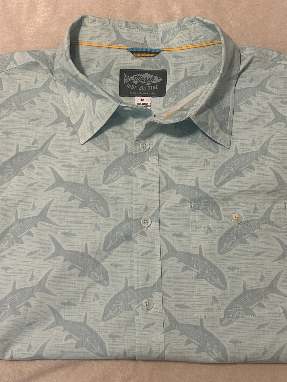 Marsh Wear Mens Shirt M Ride The Tide Fish Print Gray Blue Short Sleeve Button